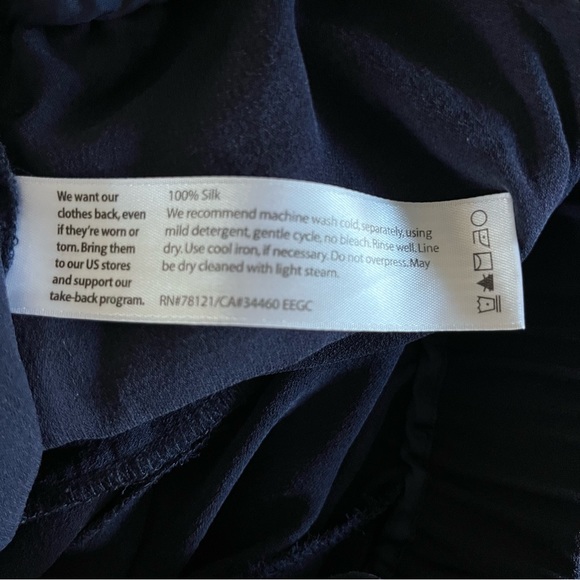 Eileen Fisher System Silk Georgette Crepe Ankle Pants in Midnight PS - Picture 5 of 11